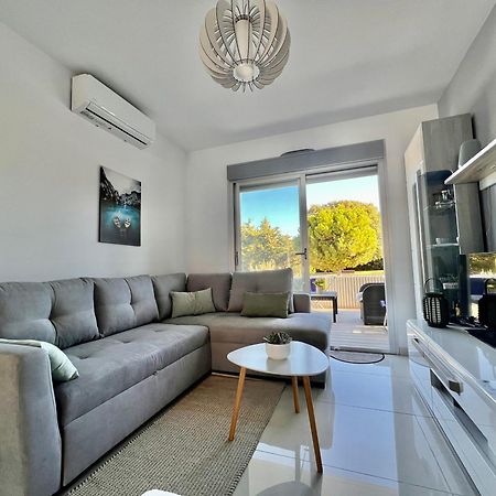 Bungalow En Punta Prima 2 Dormitorios Y Piscina Torrevieja Extérieur photo